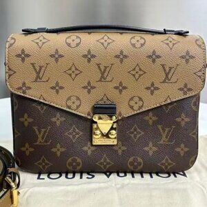 LOUIS VUITTON bag